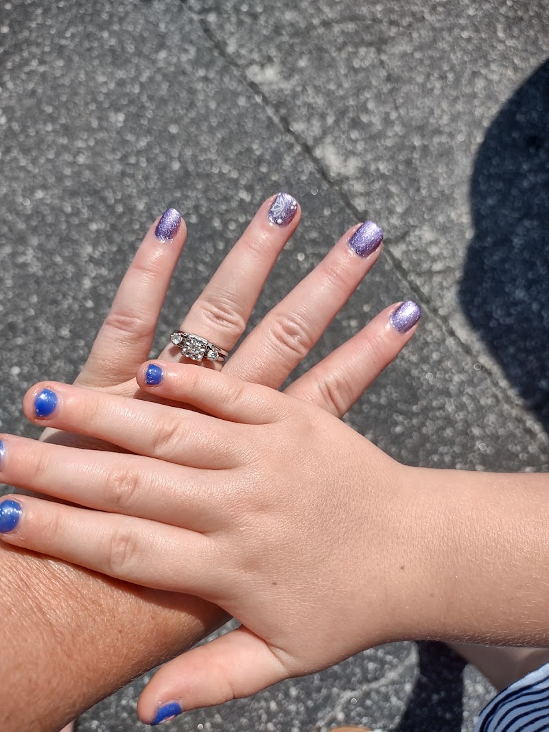 iNail Spa, nail salon in Hickory, NC, photo 3 of 9